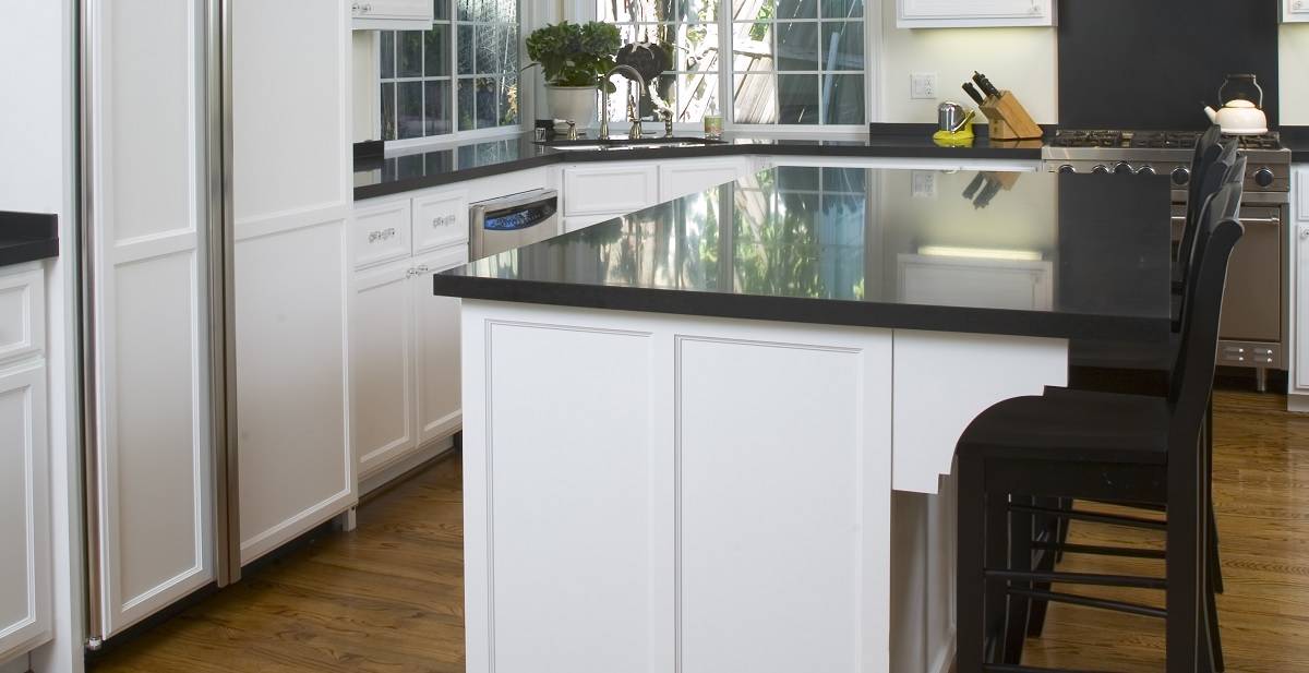Quartz Countertop Overhang The, What Is The Standard Overhang For Quartz Countertops